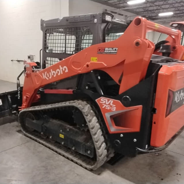 Image of Kubota SVL75-3 equipment image 1