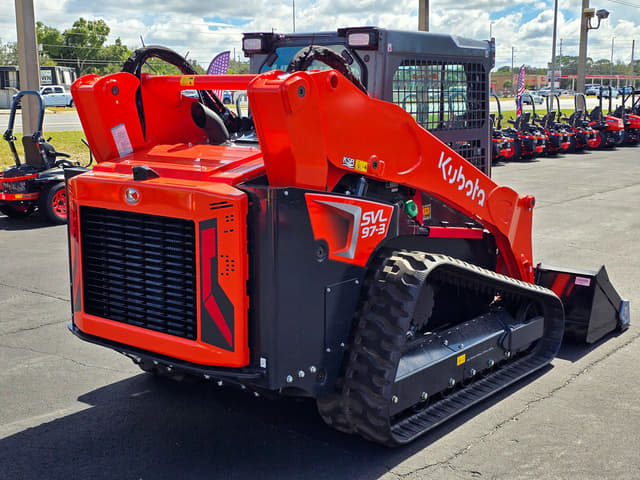 Image of Kubota SVL75-3 equipment image 3