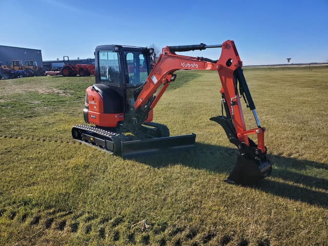 Image of Kubota U35-4 equipment image 2