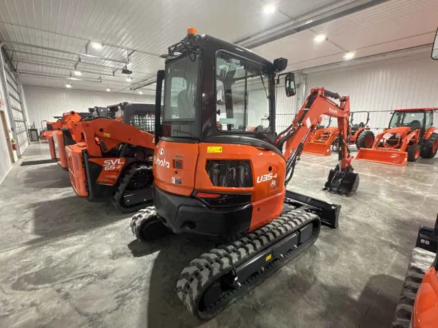Image of Kubota U35-4 equipment image 4