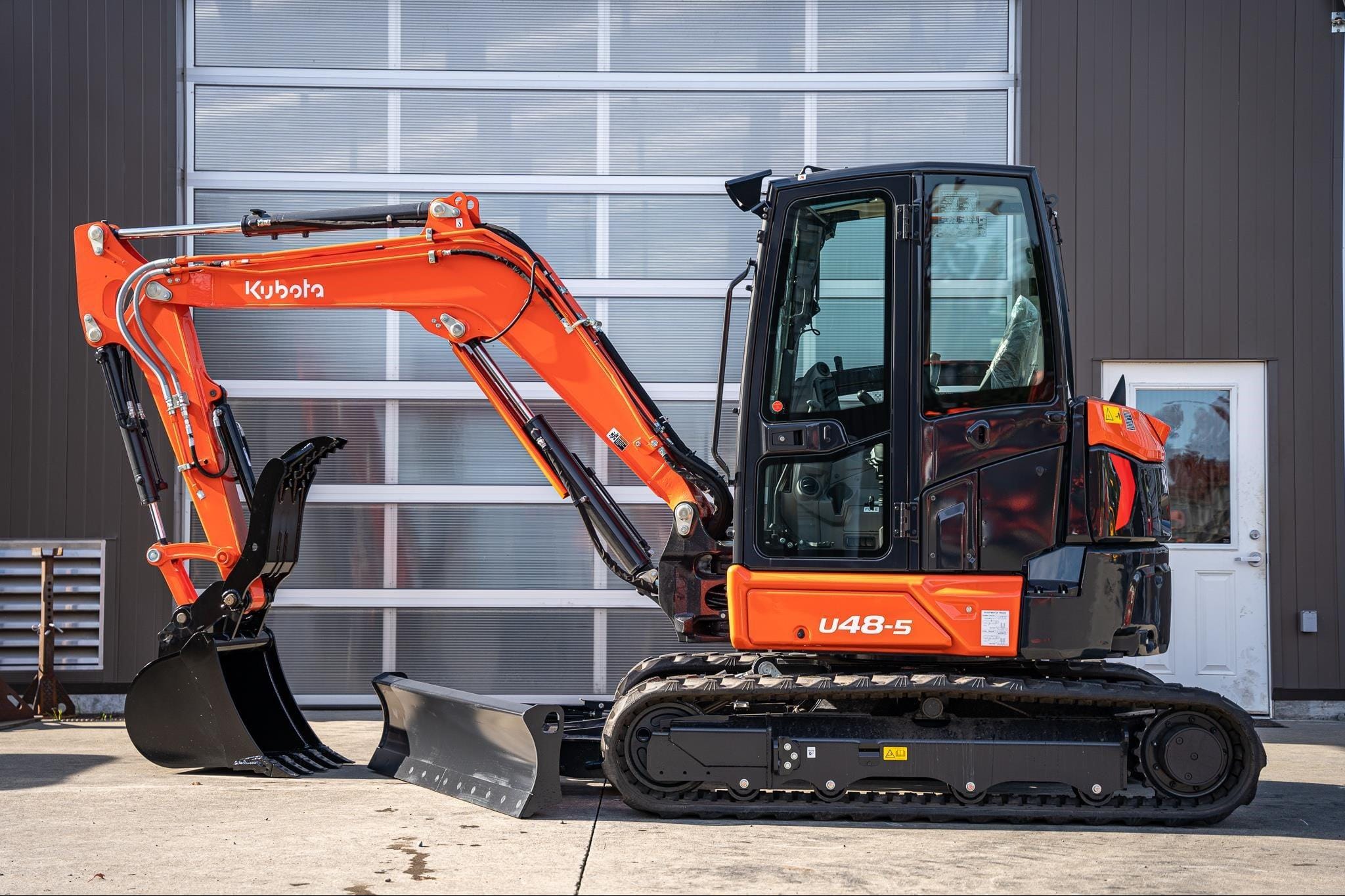 2025 Kubota U48-5 Equipment Image0