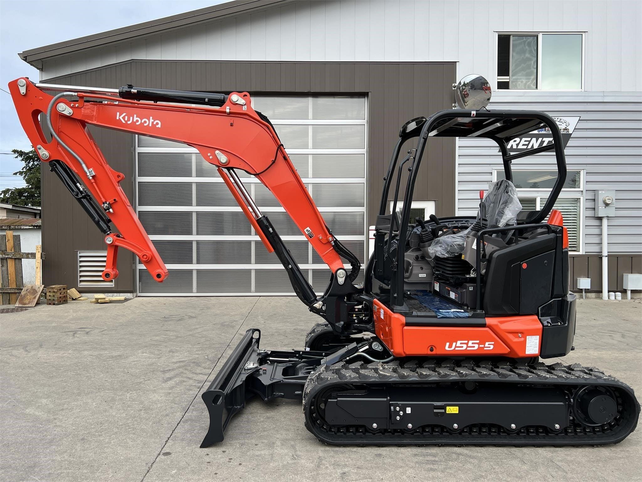 2025 Kubota U55-5R1A Equipment Image0