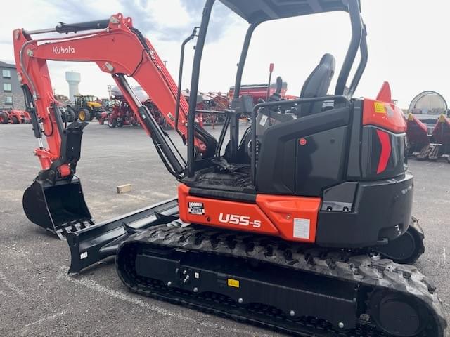 Image of Kubota U55-5R1 equipment image 2