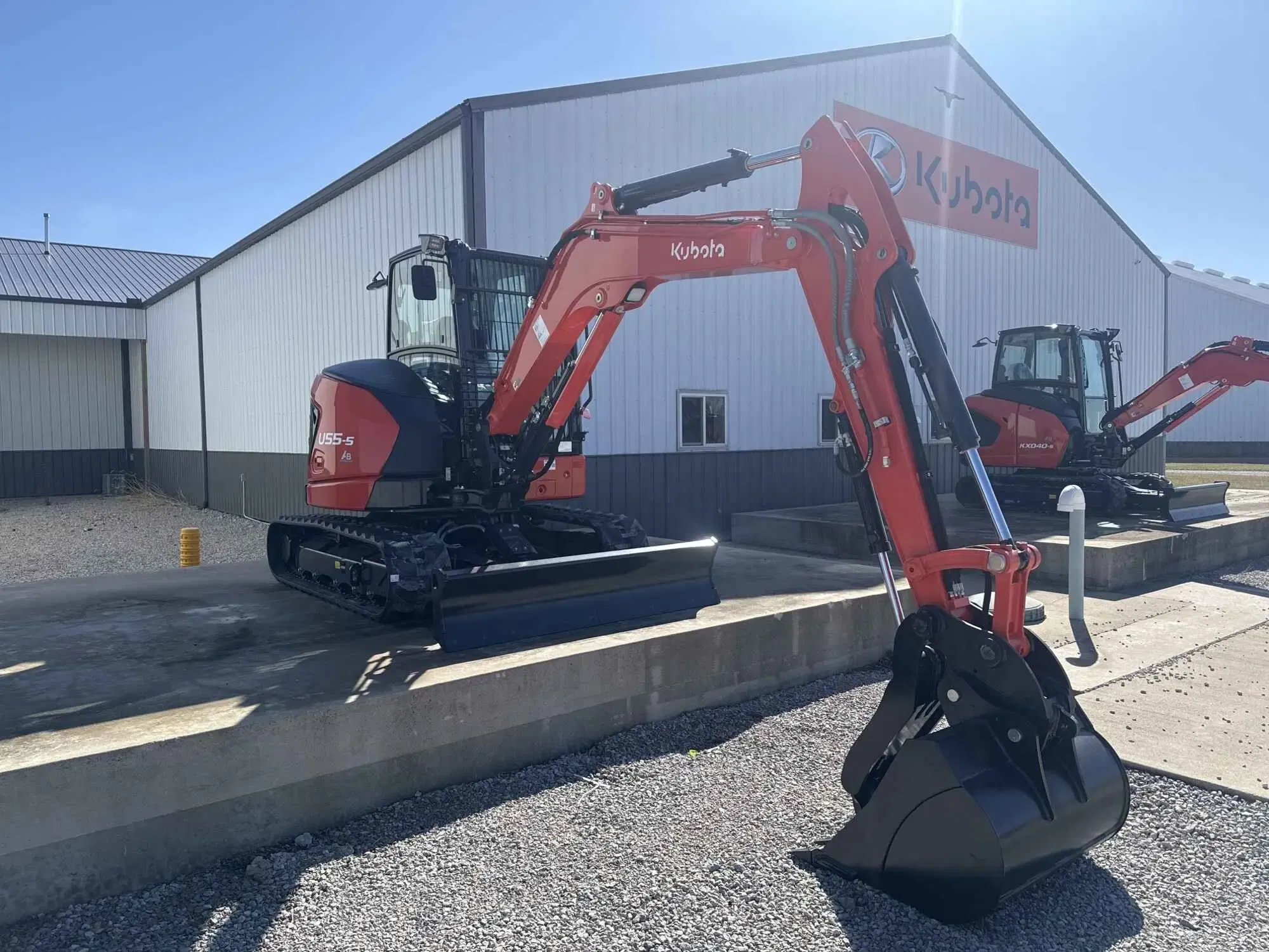 2025 Kubota U55-5R3AP Equipment Image0