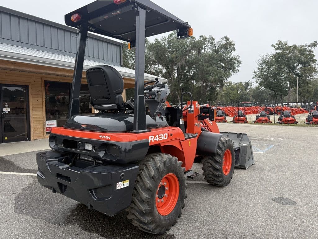 Image of Kubota R430 Image 1