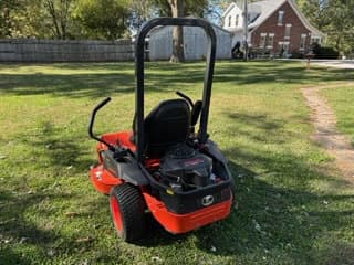 Image of Kubota Z232KW equipment image 2