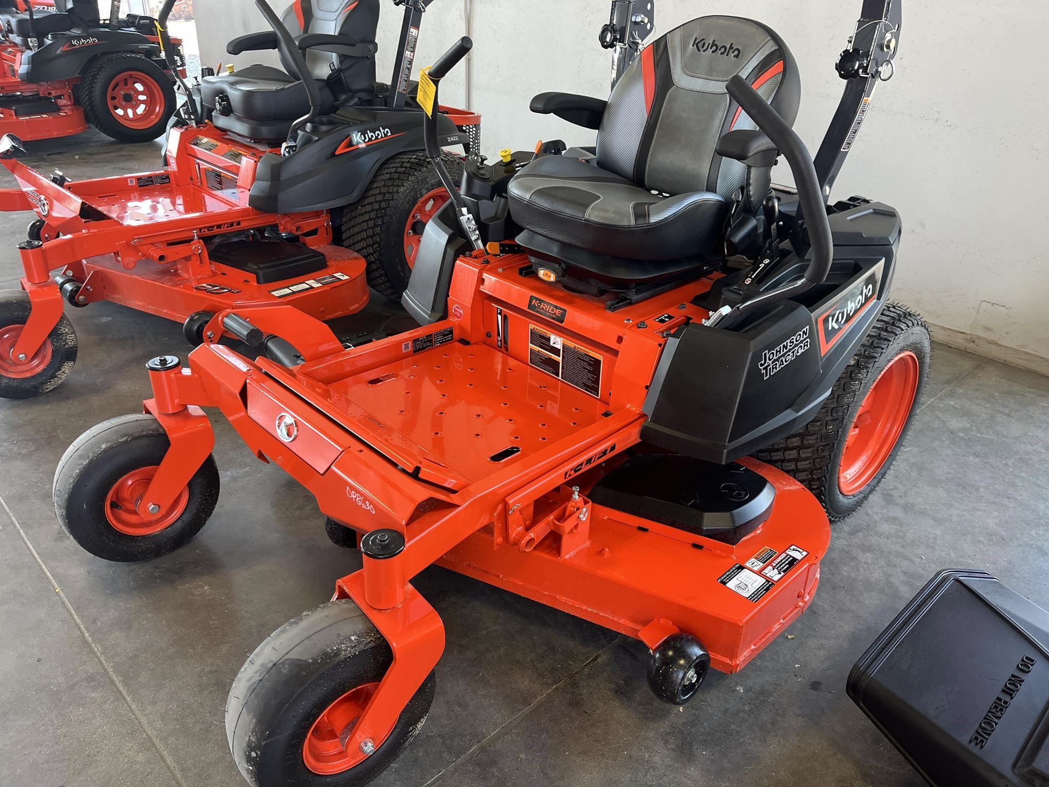 2025 Kubota Z252KW-54 Equipment Image0