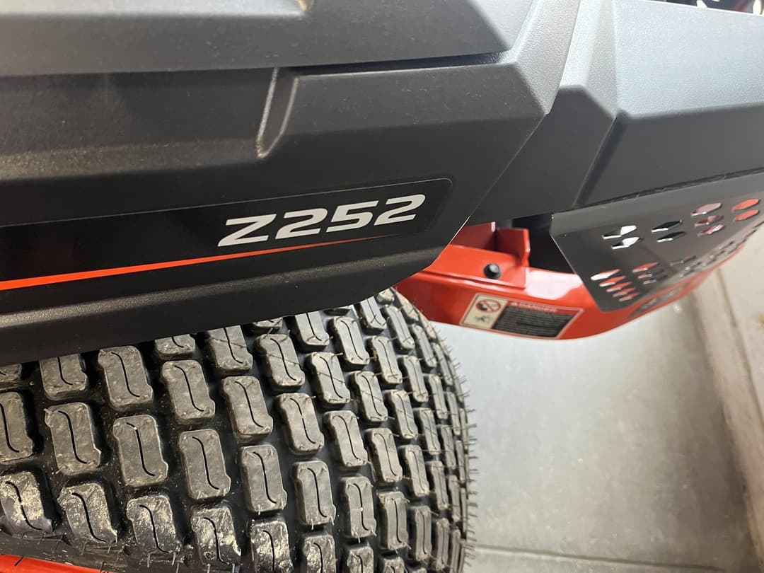 Image of Kubota Z252KW-54 Image 1