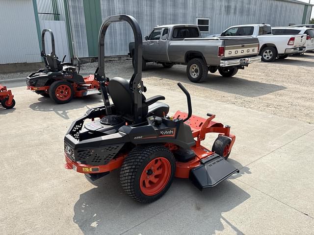 Image of Kubota Z252 equipment image 3