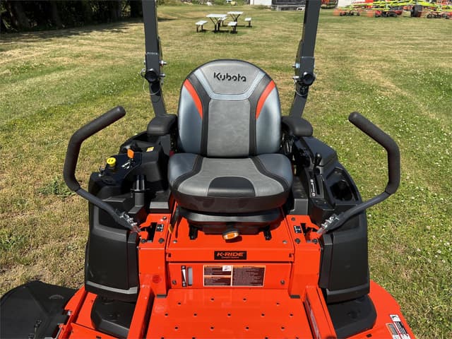 Image of Kubota Z252KW-54 equipment image 2