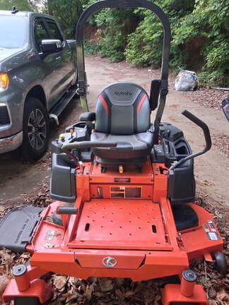 Image of Kubota Z252 equipment image 2