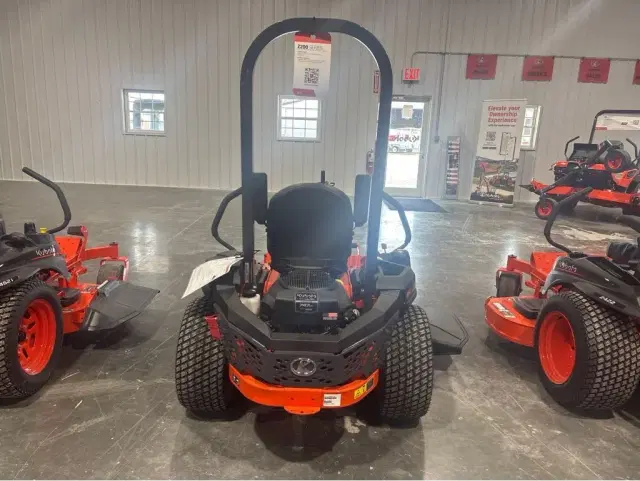 Image of Kubota Z252 equipment image 3