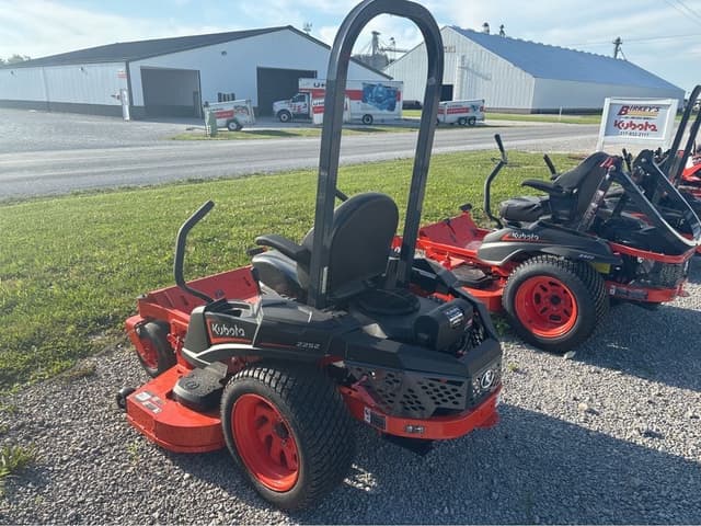 Image of Kubota Z252 equipment image 2