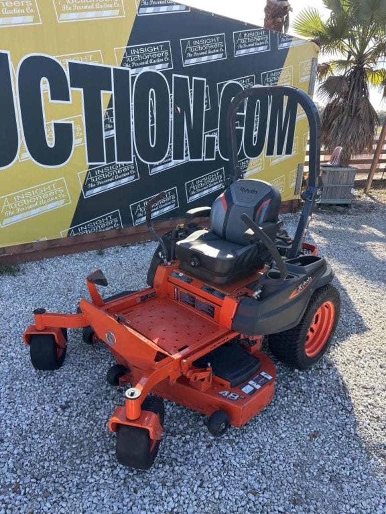 2025 Kubota Z412 Equipment Image0