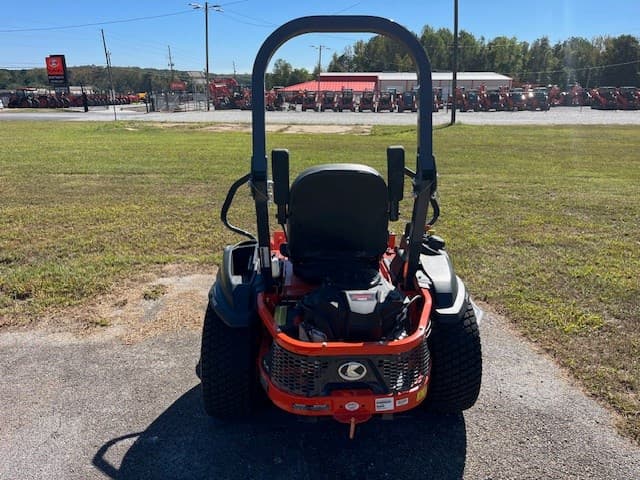 Image of Kubota Z412KWNC-48 equipment image 3
