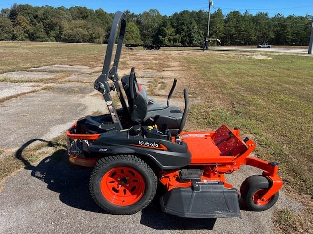 Image of Kubota Z412KWNC-48 equipment image 1