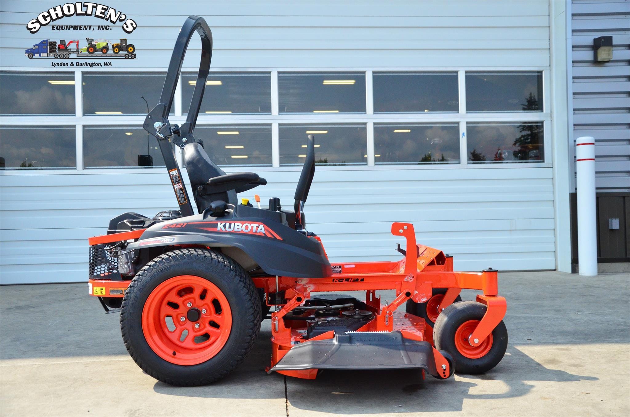 2025 Kubota Z421 Equipment Image0
