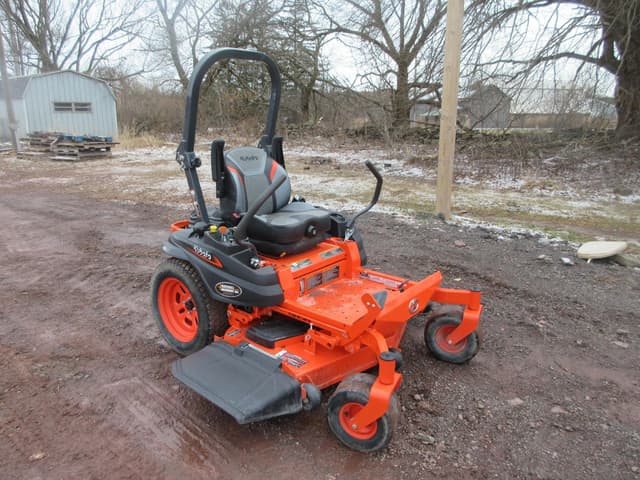 Image of Kubota Z422 equipment image 4