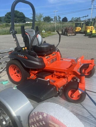 2025 Kubota Z422KW Equipment Image0