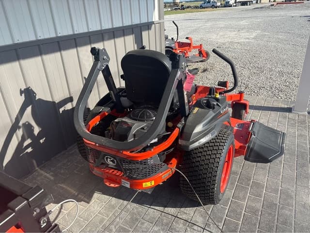 Image of Kubota Z422KWTNC-60 equipment image 3