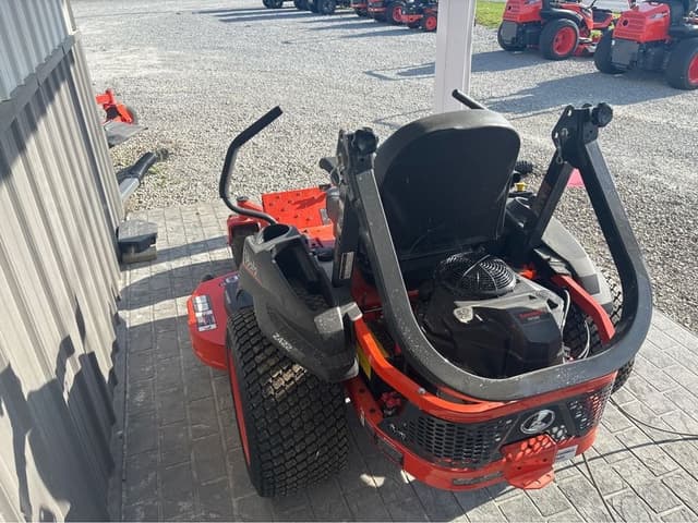 Image of Kubota Z422KWTNC-60 equipment image 4