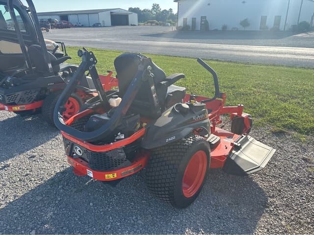 Image of Kubota Z422KWTNC-60 equipment image 4