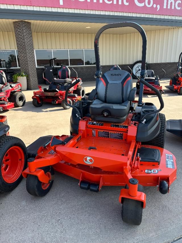 Image of Kubota Z422 equipment image 1
