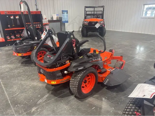 Image of Kubota Z452KWi-54 equipment image 4