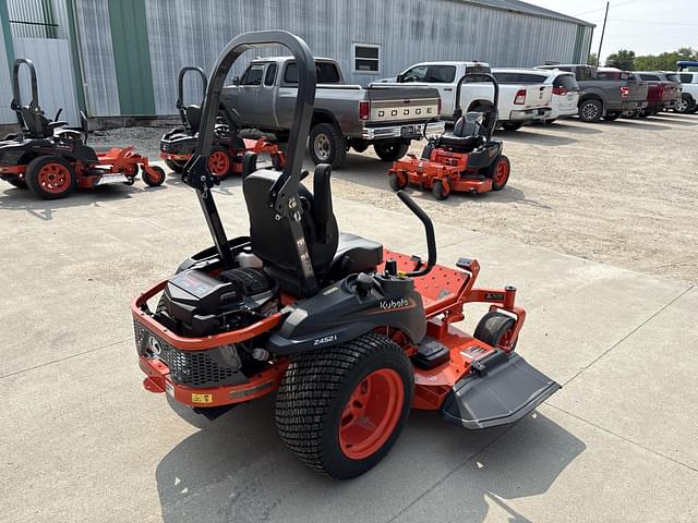 Image of Kubota Z452KWTi-60  equipment image 3