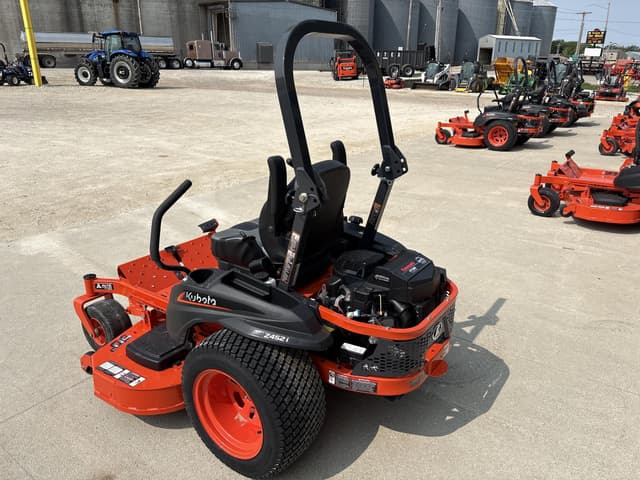 Image of Kubota Z452KWTi-60 equipment image 2