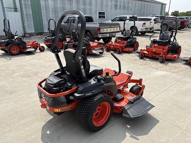 Image of Kubota Z452KWTi-60  equipment image 4
