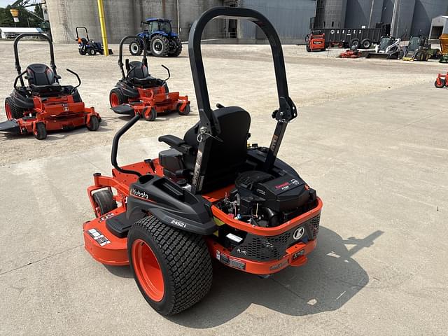 Image of Kubota Z452KWTi-60  equipment image 2