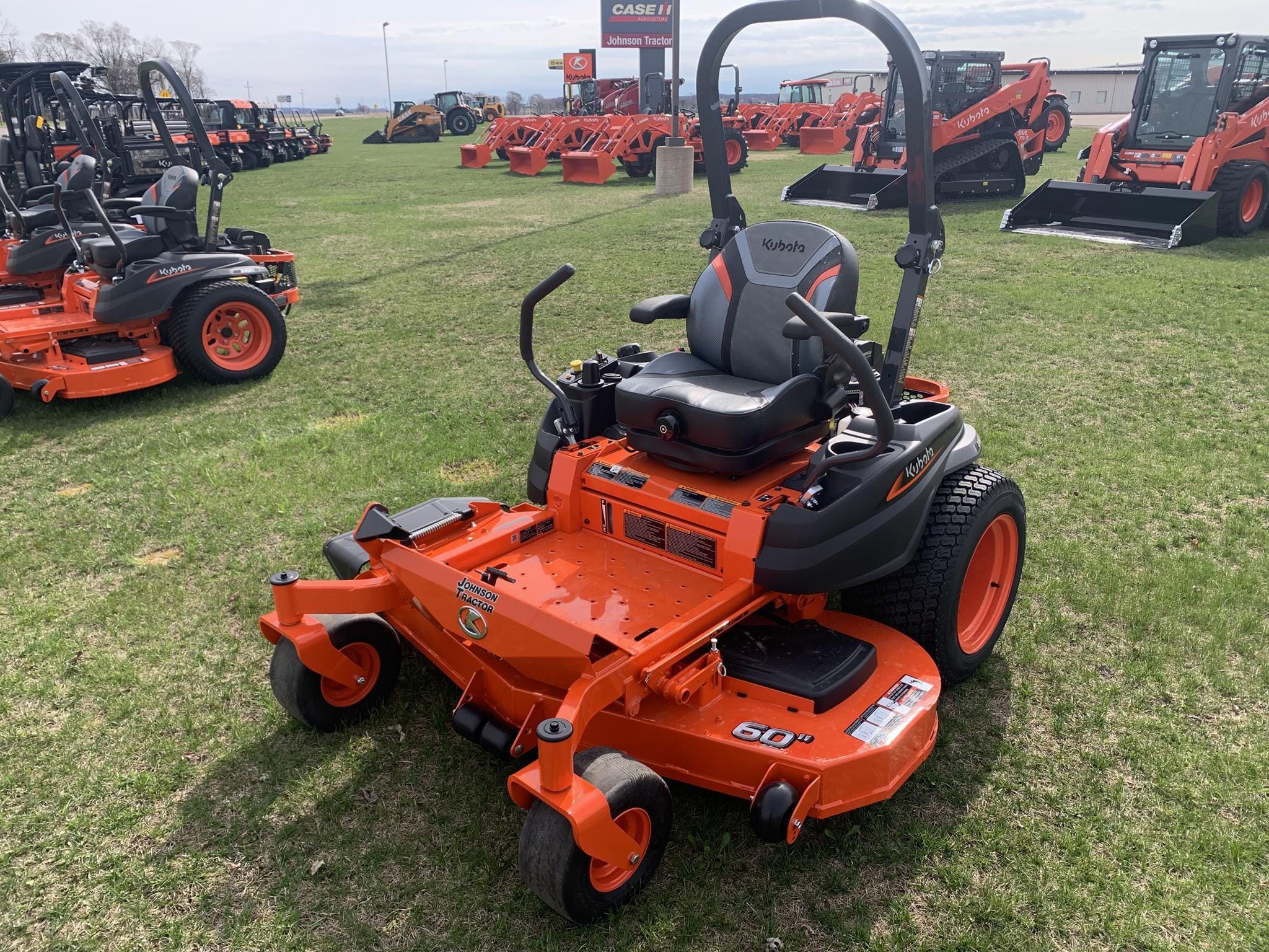 2025 Kubota Z452KWTi-60  Equipment Image0