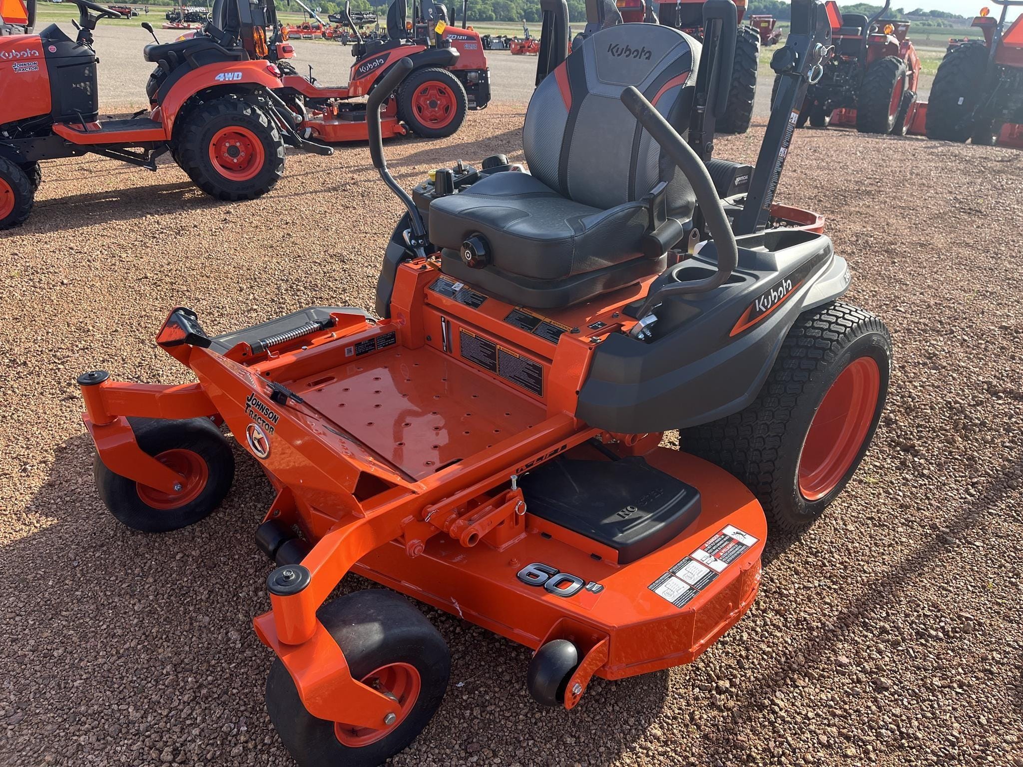2025 Kubota Z452KWTi-60  Equipment Image0