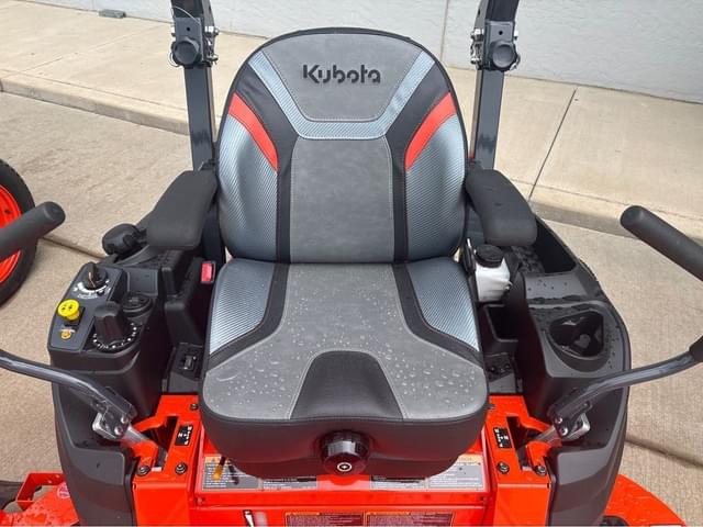 Image of Kubota Z452KWTi-60  equipment image 4
