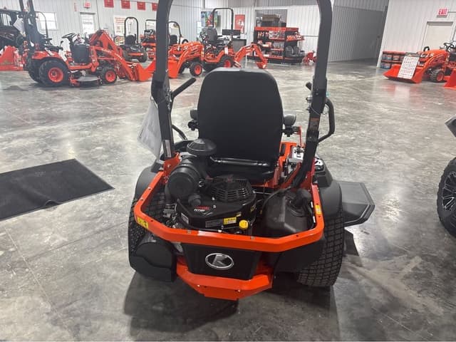 Image of Kubota Z724X equipment image 2
