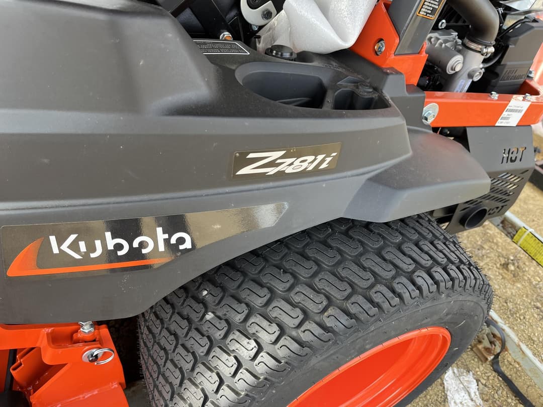 Image of Kubota Z781KWTI-60 Image 1