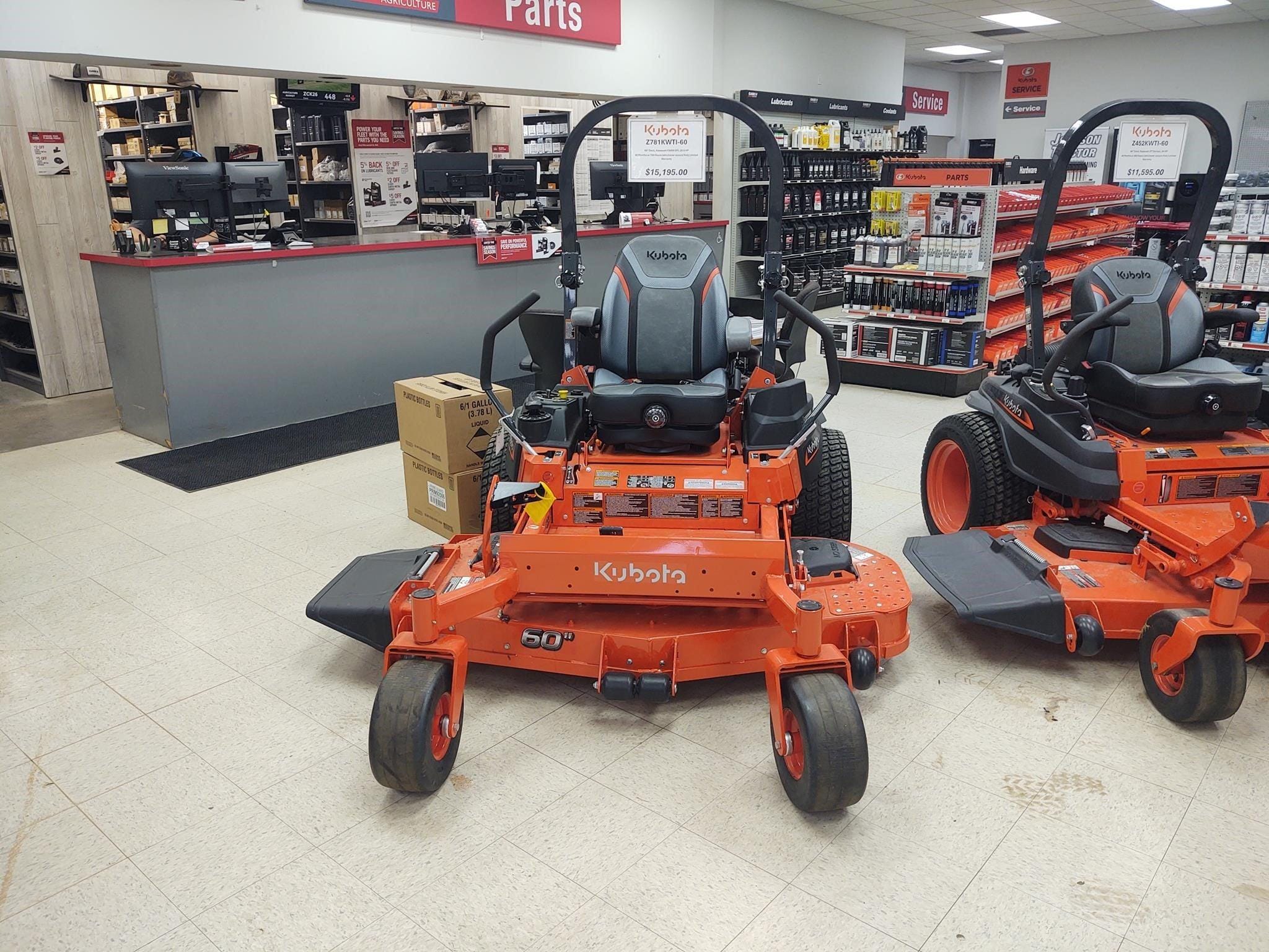 2025 Kubota Z781KWTI-60 Equipment Image0