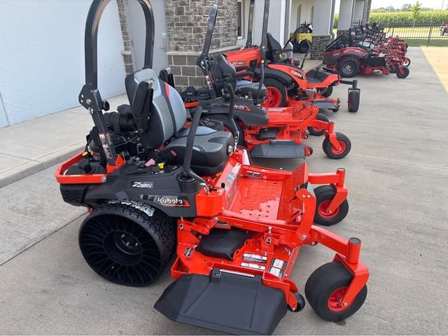 Image of Kubota Z781i equipment image 2