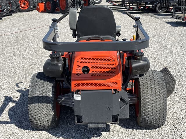 Image of Kubota ZD1211 equipment image 3