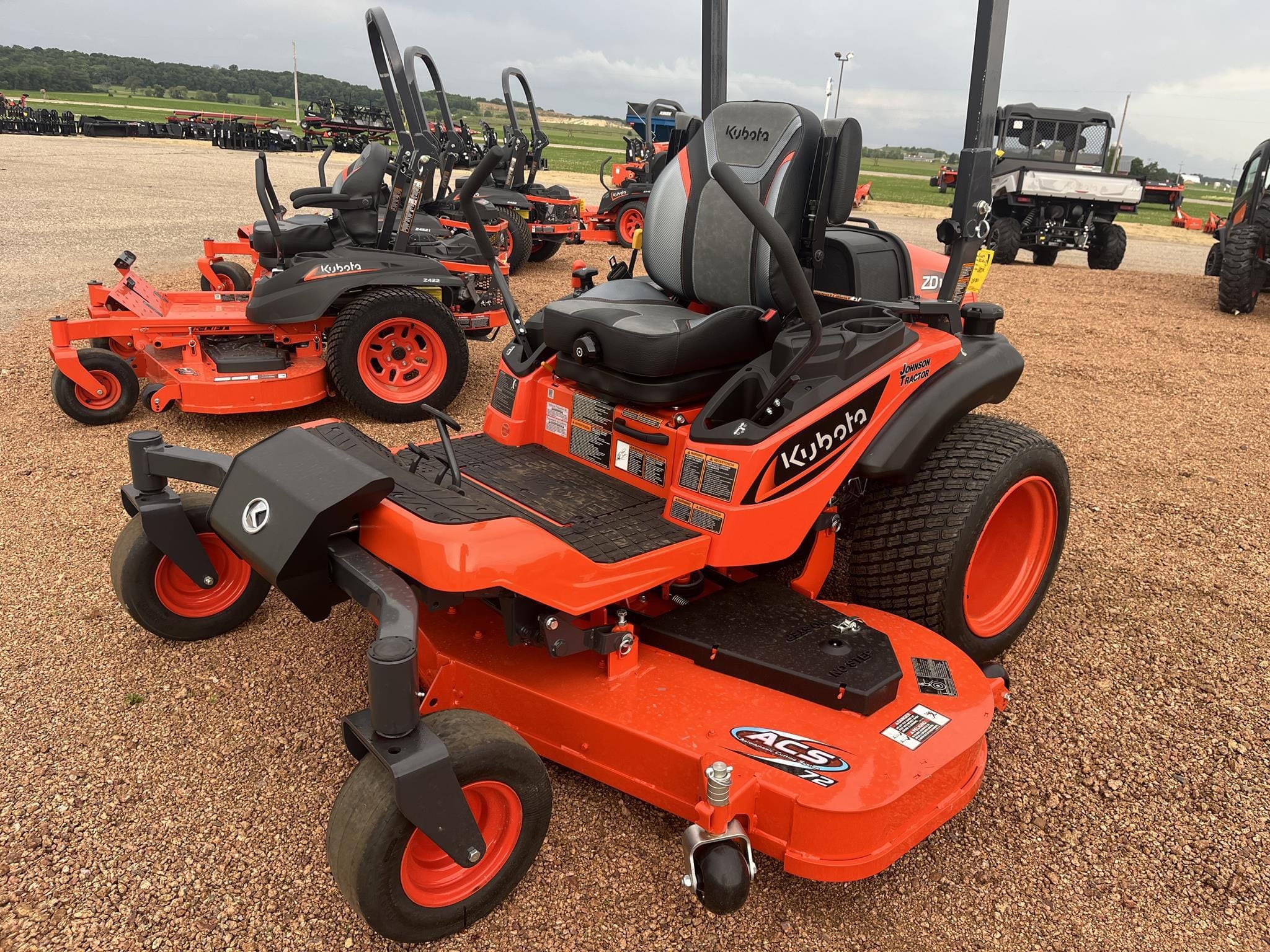 2025 Kubota ZD1211L-3-72 Equipment Image0