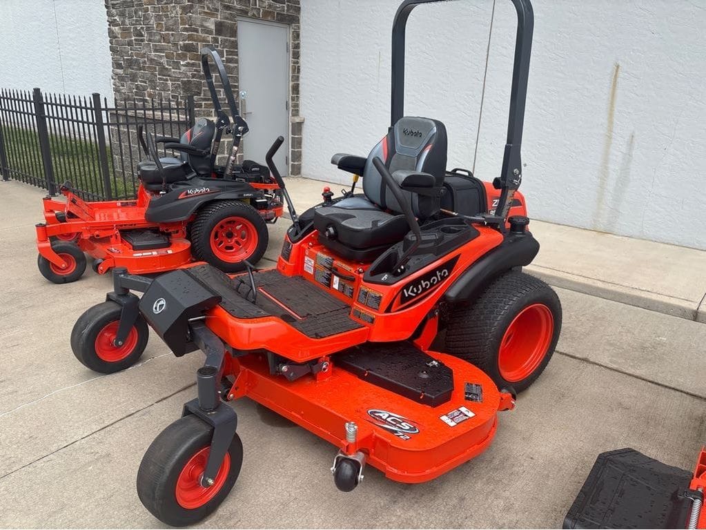 2025 Kubota ZD1211L Equipment Image0