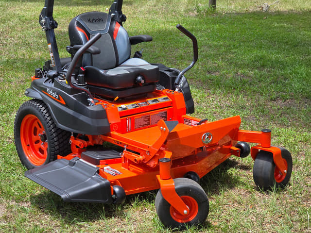 Image of Kubota Z452KWi-54 equipment image 1