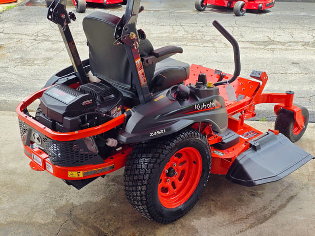 Image of Kubota Z452KWi-54 equipment image 3