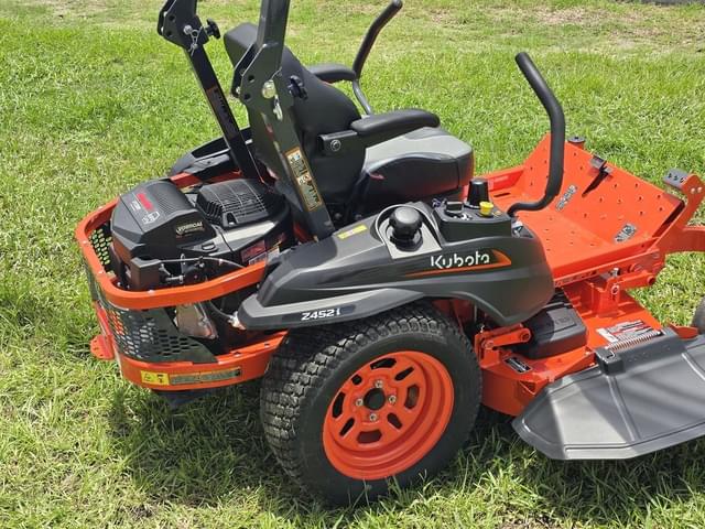Image of Kubota Z452KWi-54 equipment image 3