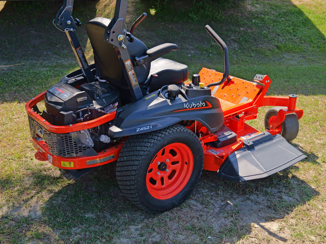 Image of Kubota Z452KWi-54 equipment image 2