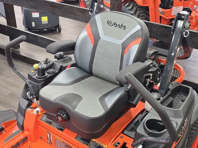 Image of Kubota Z452KWi-54 equipment image 4