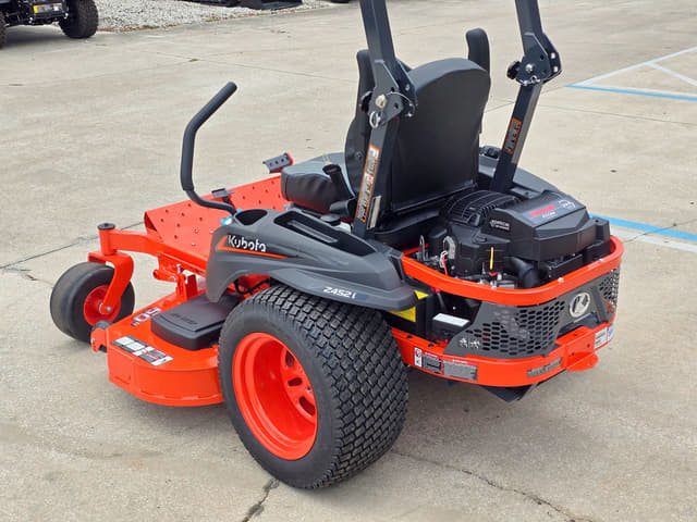 Image of Kubota Z452KWTi-60  equipment image 3