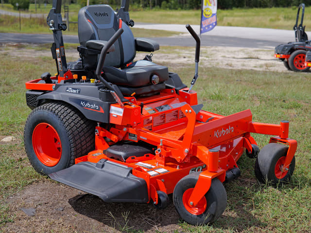 Image of Kubota Z726XKWNC-60 equipment image 1