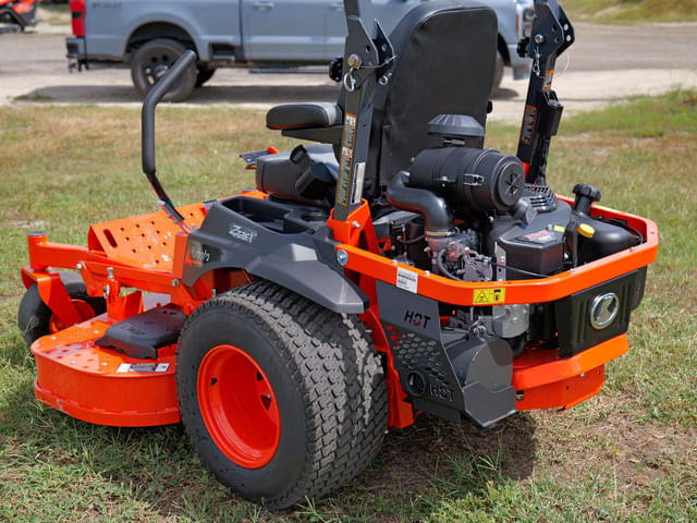 Image of Kubota Z726XKW equipment image 3